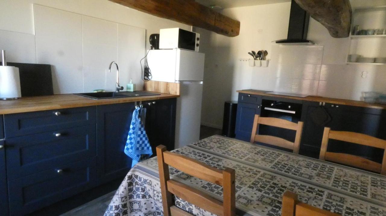 Chatrou Chatelraould-Saint-Louvent Екстер'єр фото