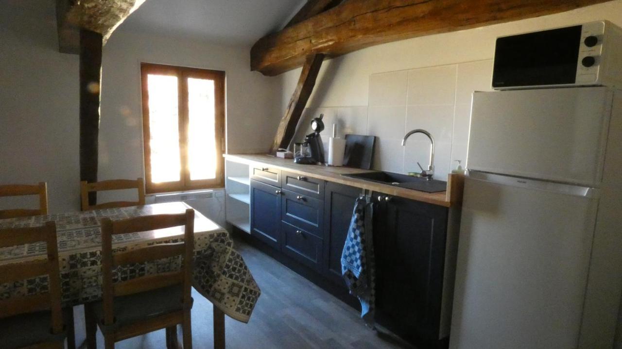 Chatrou Chatelraould-Saint-Louvent Екстер'єр фото